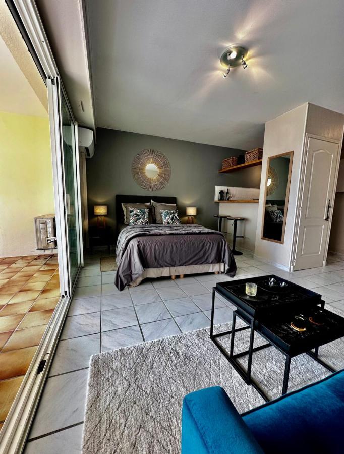 Studio Apartment - Domaine Du Golf Resort รอกเกอบรูน-ซูร์-อาร์ฌ็องส์ ภายนอก รูปภาพ